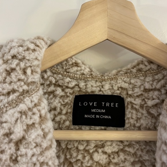 New Love Tree Womens Vest Duster Size Medium Teddy Bear Fleece Hood - Picture 2 of 3